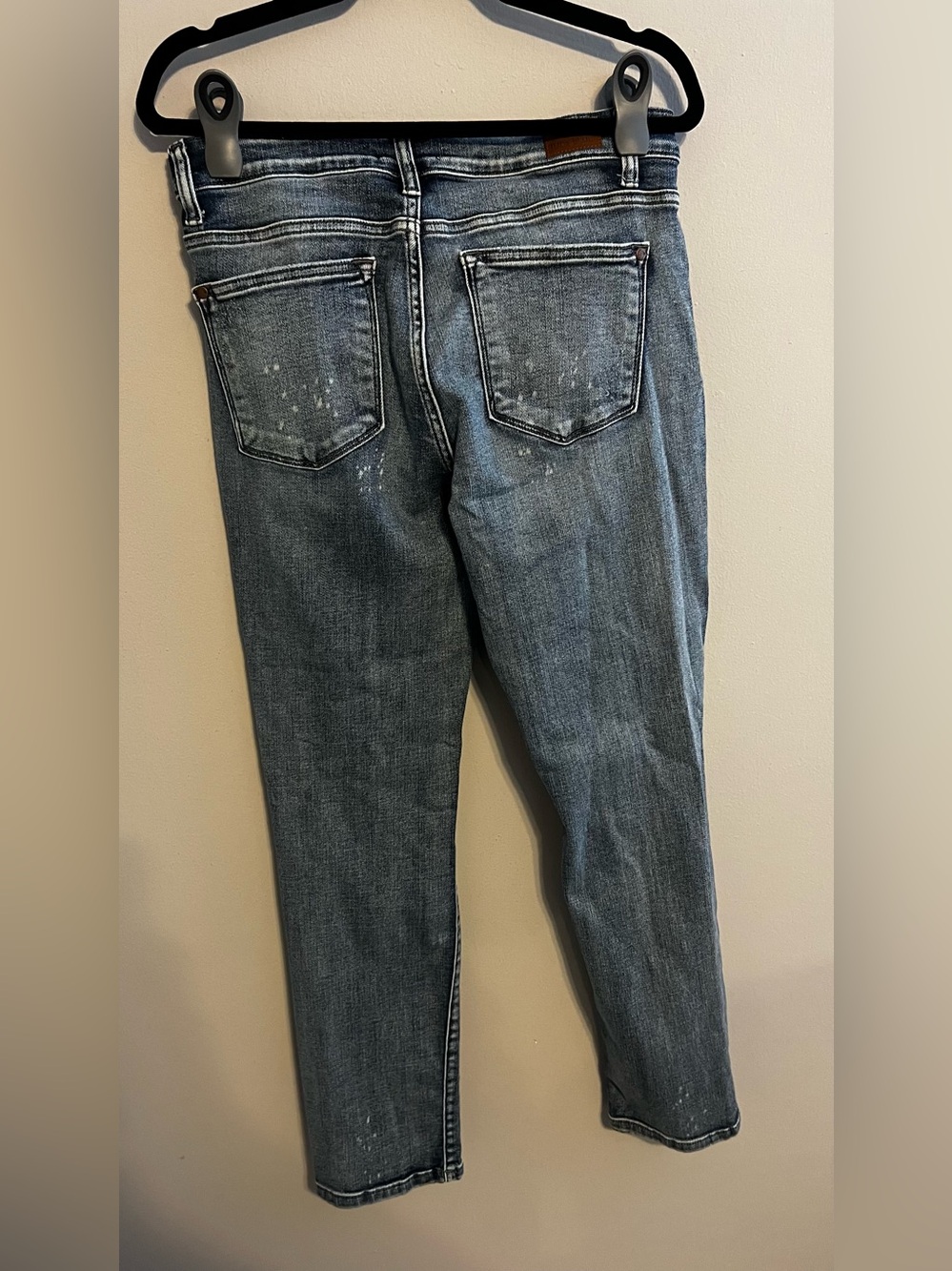 Judy Blue Distressed Boyfriend Fit Dark Skinny Jeans Paint-Splatter |Women 11/30 - Picture 6 of 8